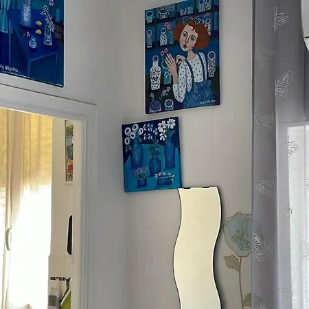 Welcome In The Cozy Blue Nest Pedestrian Apartment *