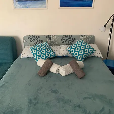 Welcome In The Cozy Blue Nest Pedestrian Apartment Menton