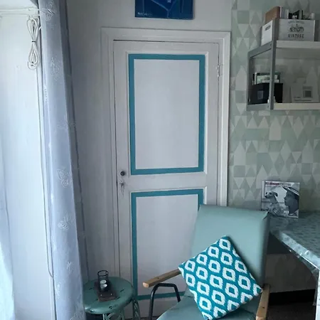 Apartment Welcome In The Cozy Blue Nest Pedestrian