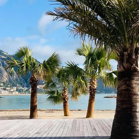 Welcome In The Cozy Blue Nest Pedestrian * Menton